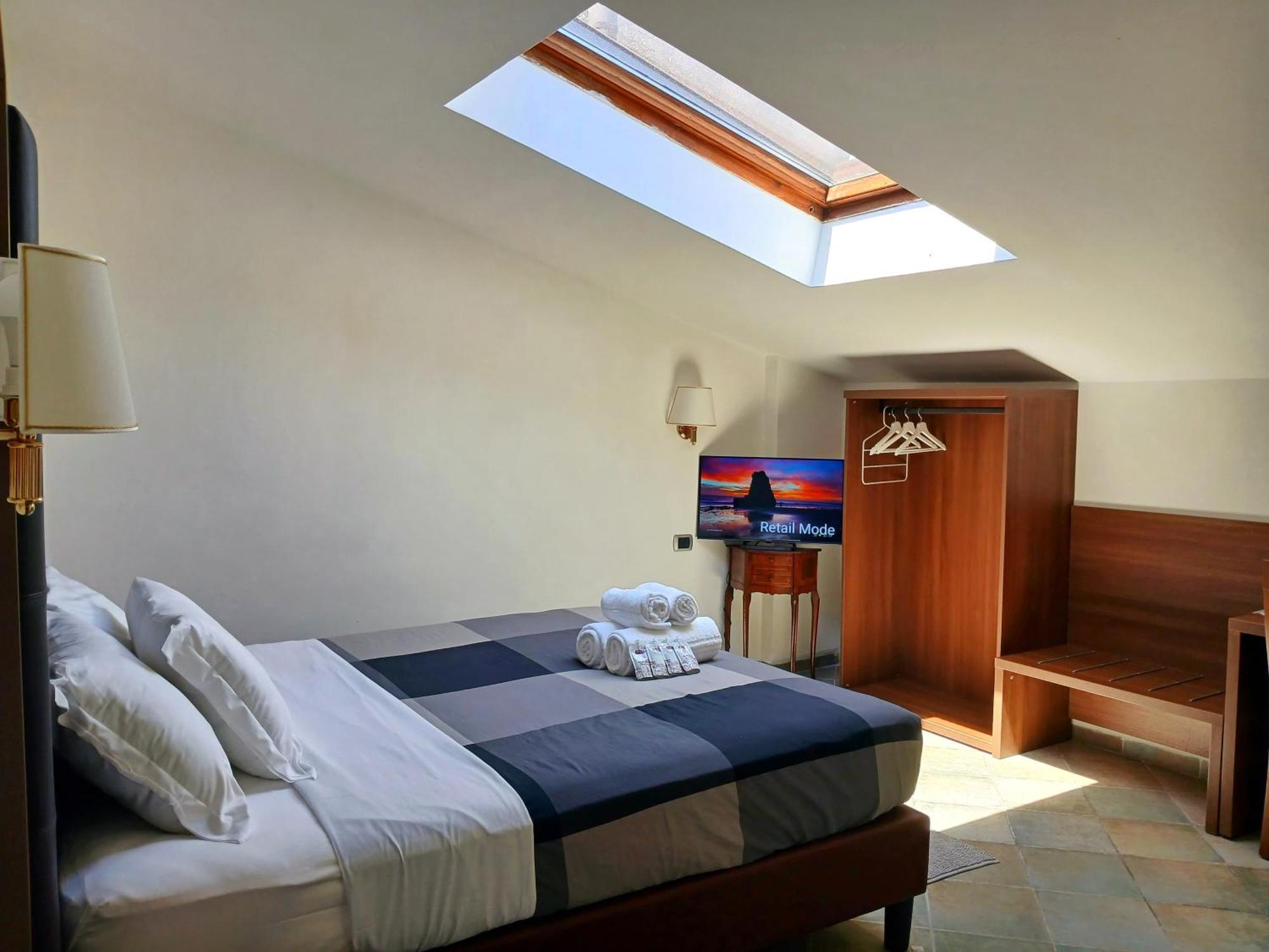 Gasthof Attic Garden